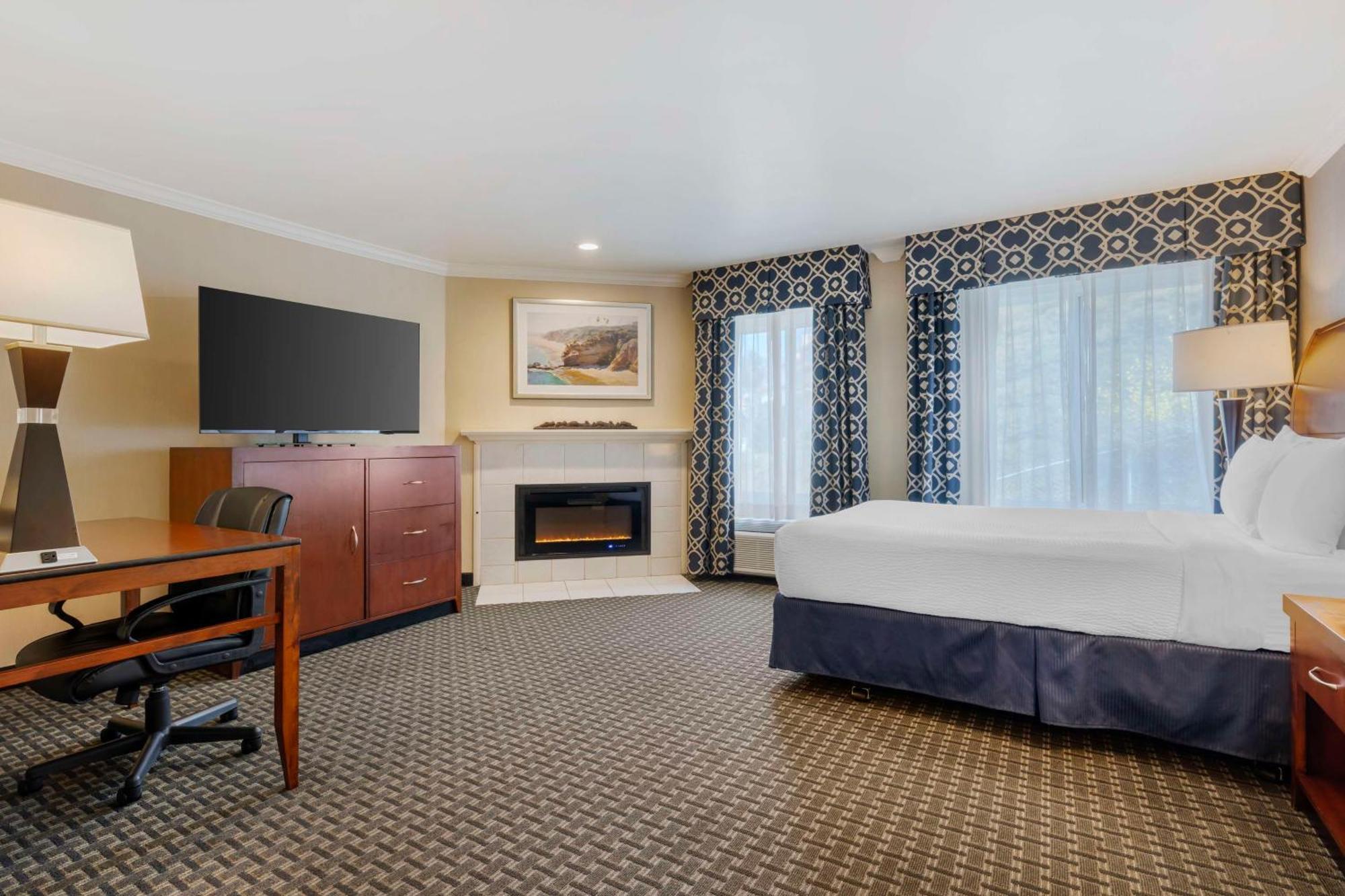 Best Western Plus Marina Shores Hotel Dana Point Exterior photo