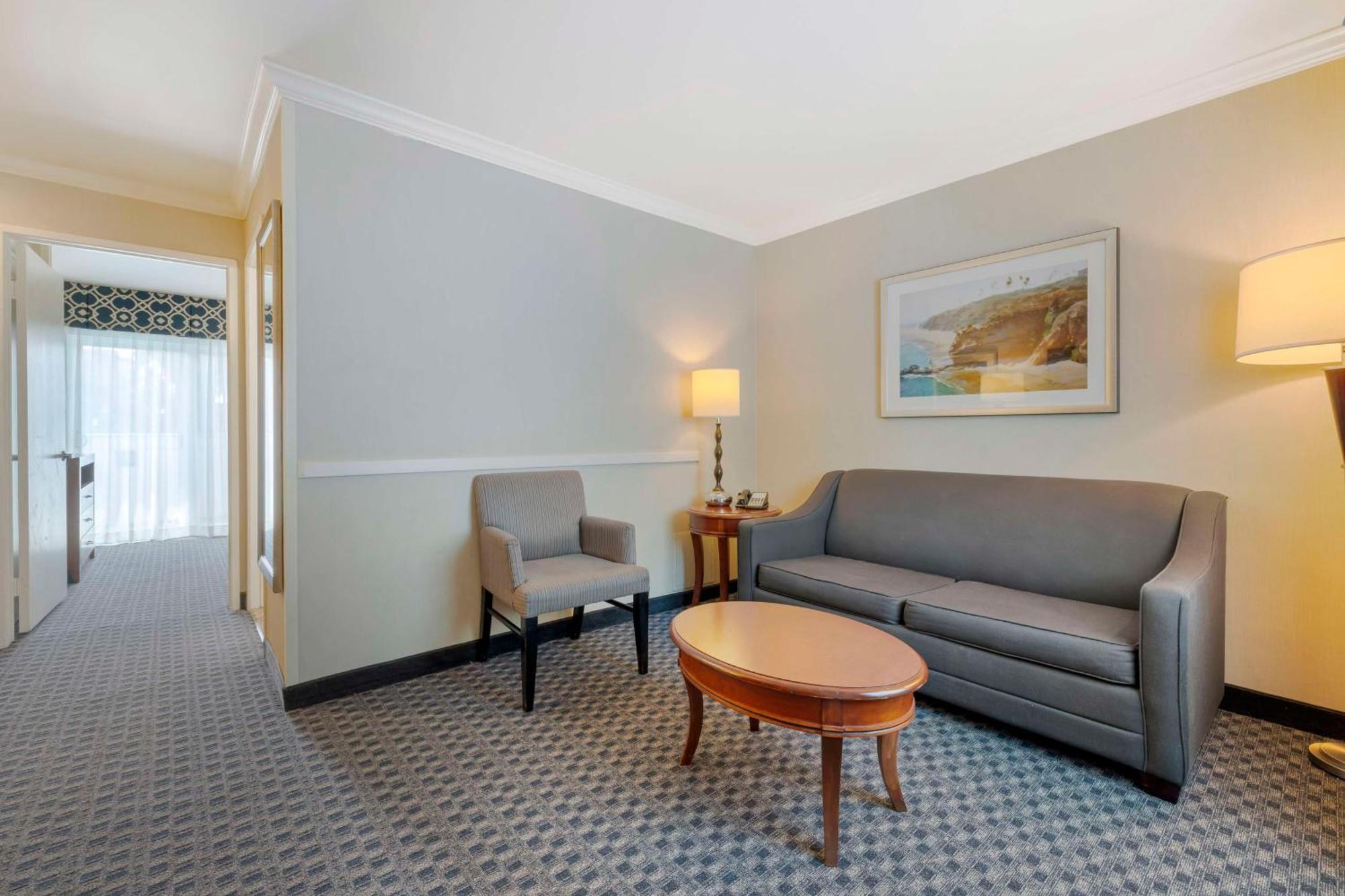 Best Western Plus Marina Shores Hotel Dana Point Exterior photo