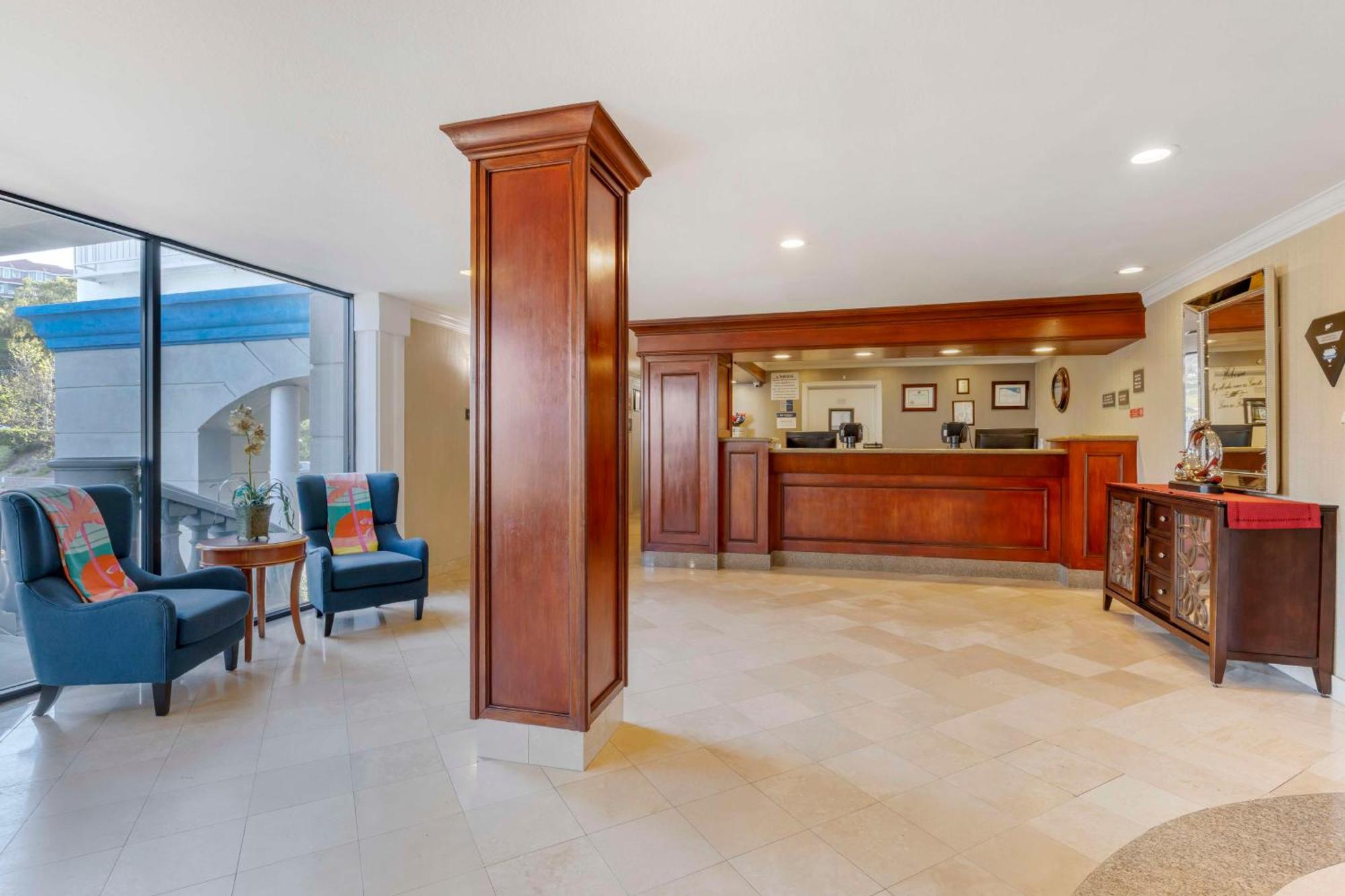 Best Western Plus Marina Shores Hotel Dana Point Exterior photo
